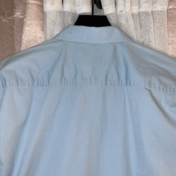Guess Size XXL Pale Blue Short Sleeved Button Down Shirt - Picture 6 of 8